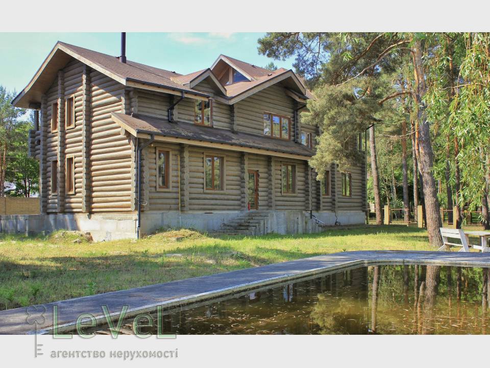 1000variantiv Real Estate